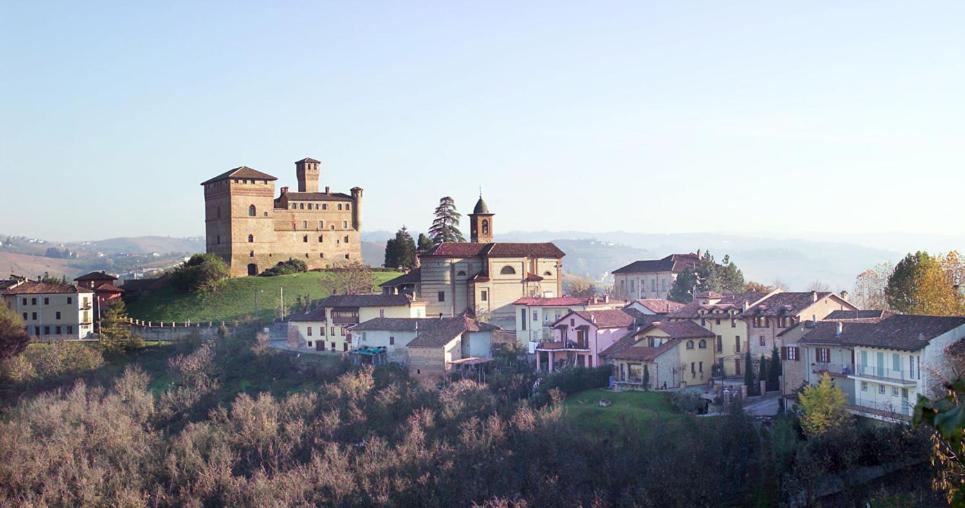 Hotel Casa Pavesi Grinzane Cavour Eksteriør billede